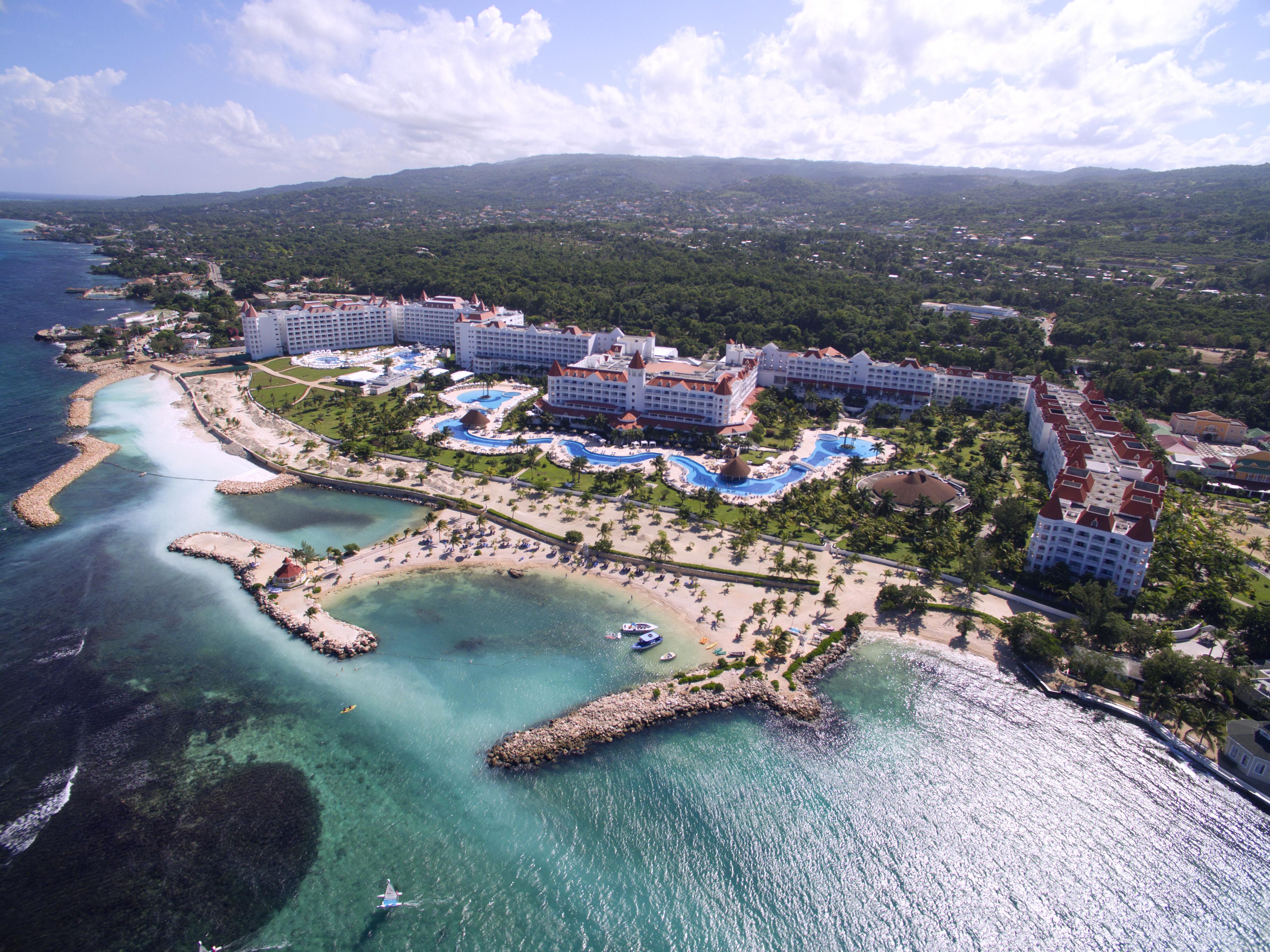 Bahia Principe Luxury Runaway Bay (Adults Only) Exterior photo