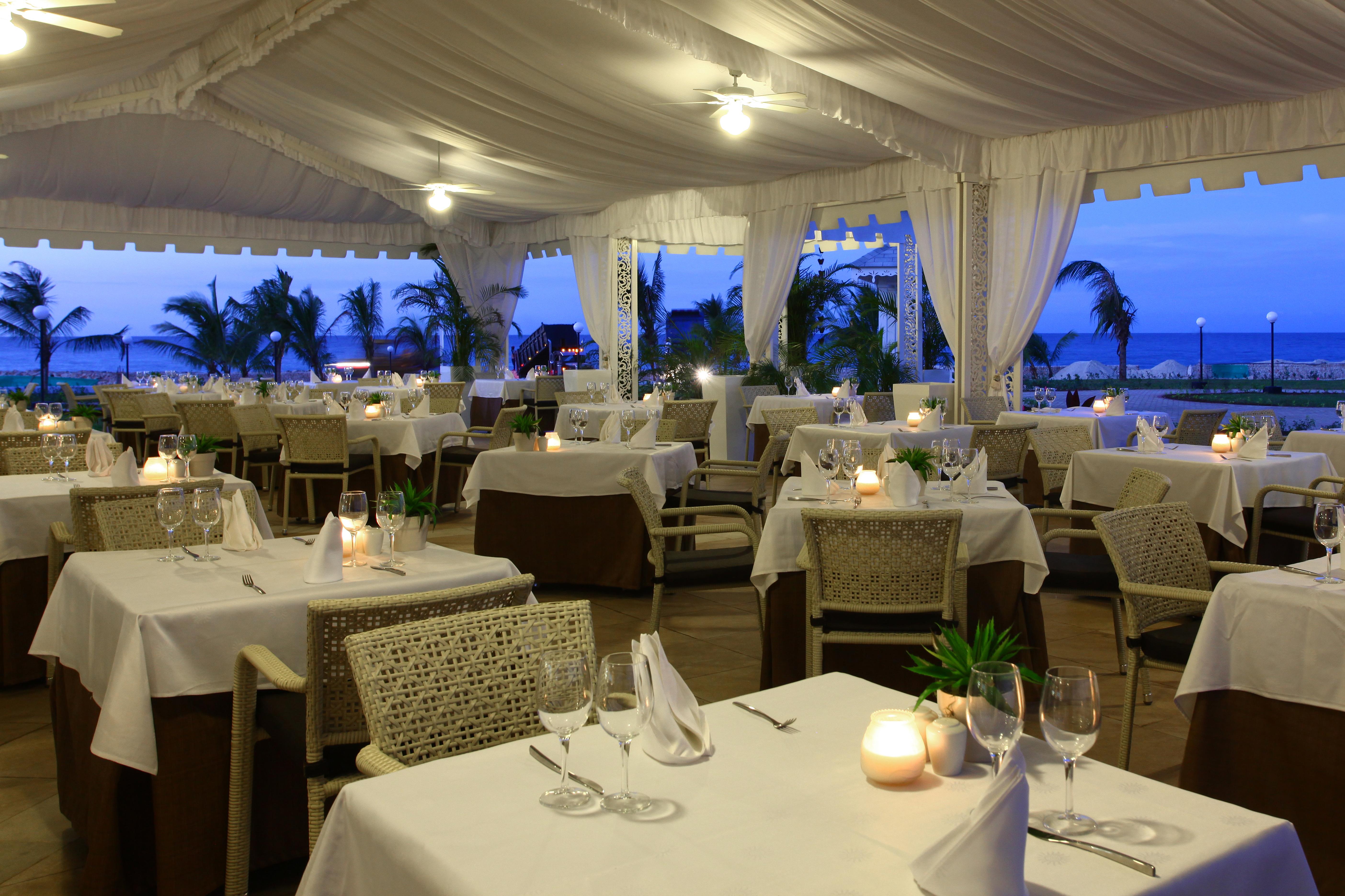 Bahia Principe Luxury Runaway Bay (Adults Only) Exterior photo