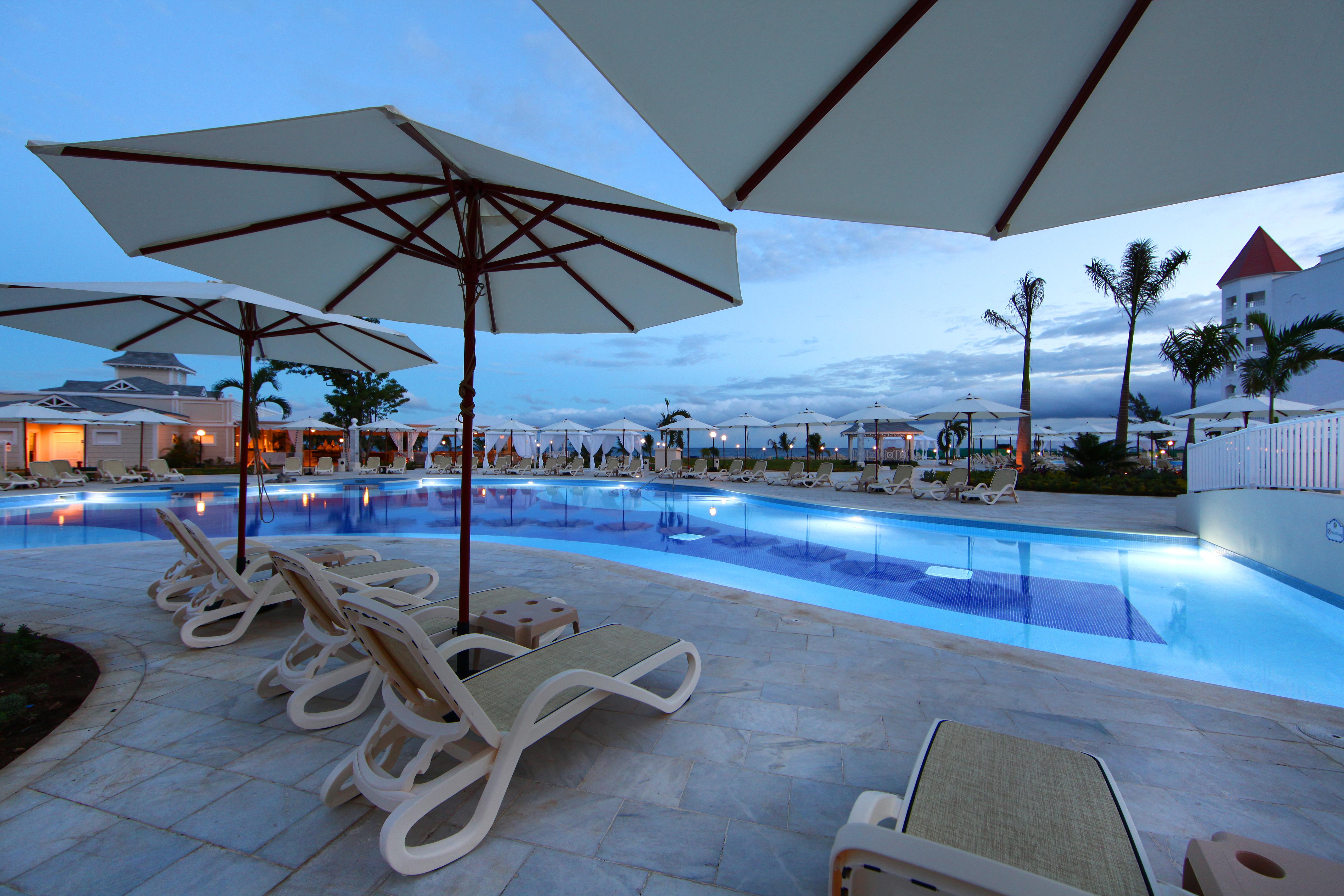 Bahia Principe Luxury Runaway Bay (Adults Only) Exterior photo