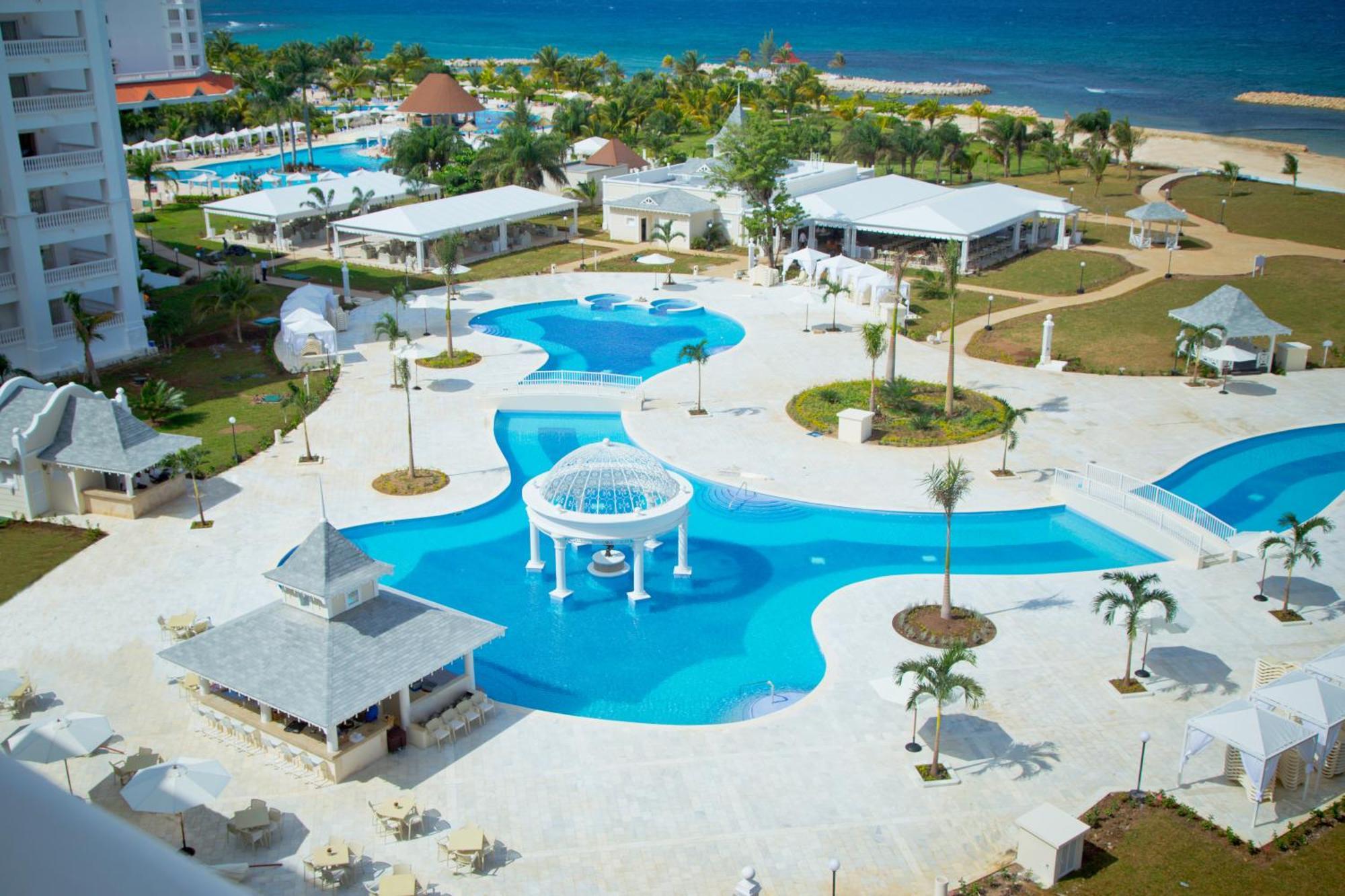 Bahia Principe Luxury Runaway Bay (Adults Only) Exterior photo
